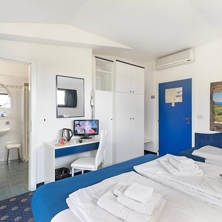 Bike & Wind Hotel Villa Maria Torbole Sul Garda Luaran gambar
