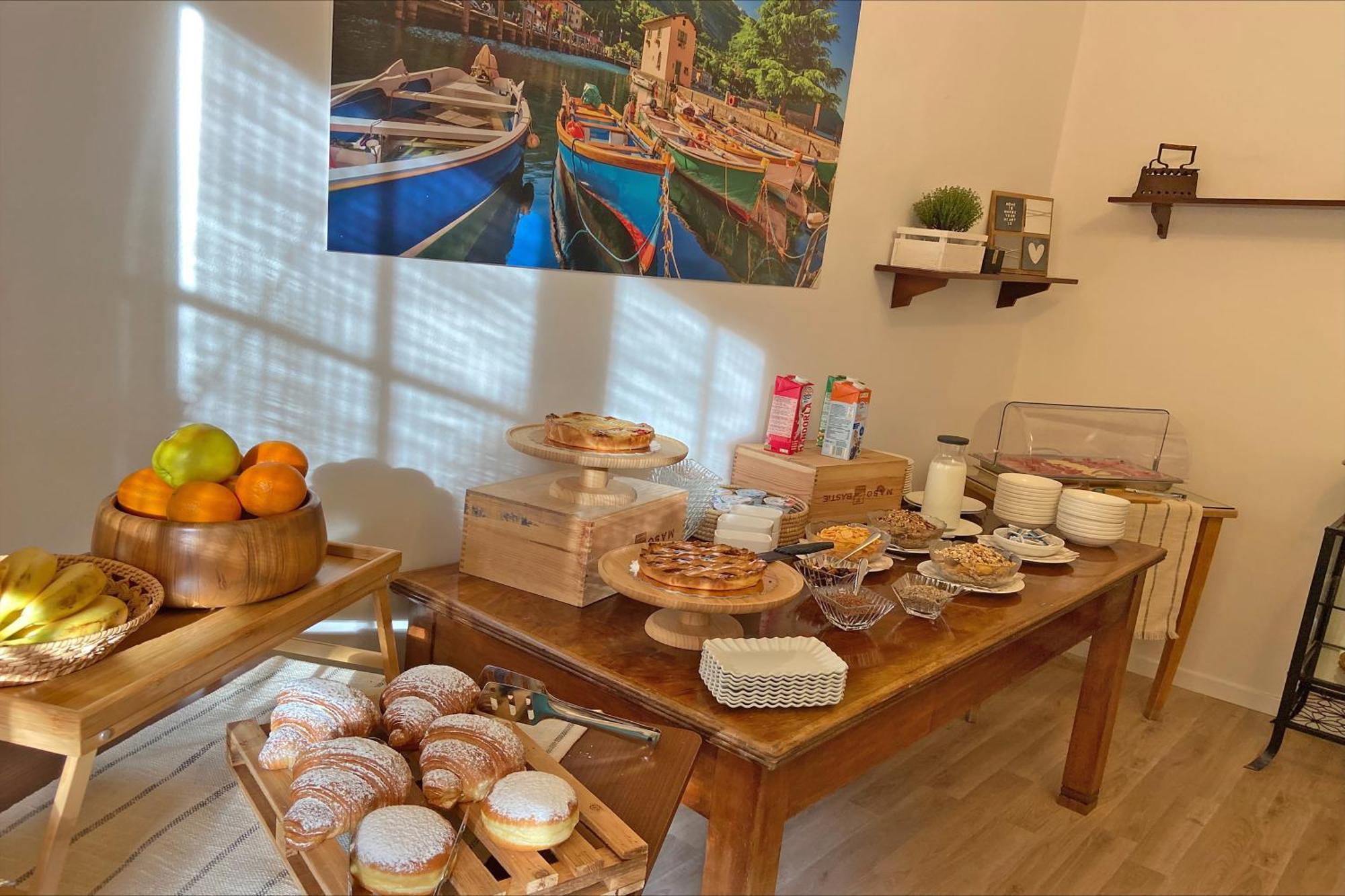 Bike & Wind Hotel Villa Maria Torbole Sul Garda Luaran gambar