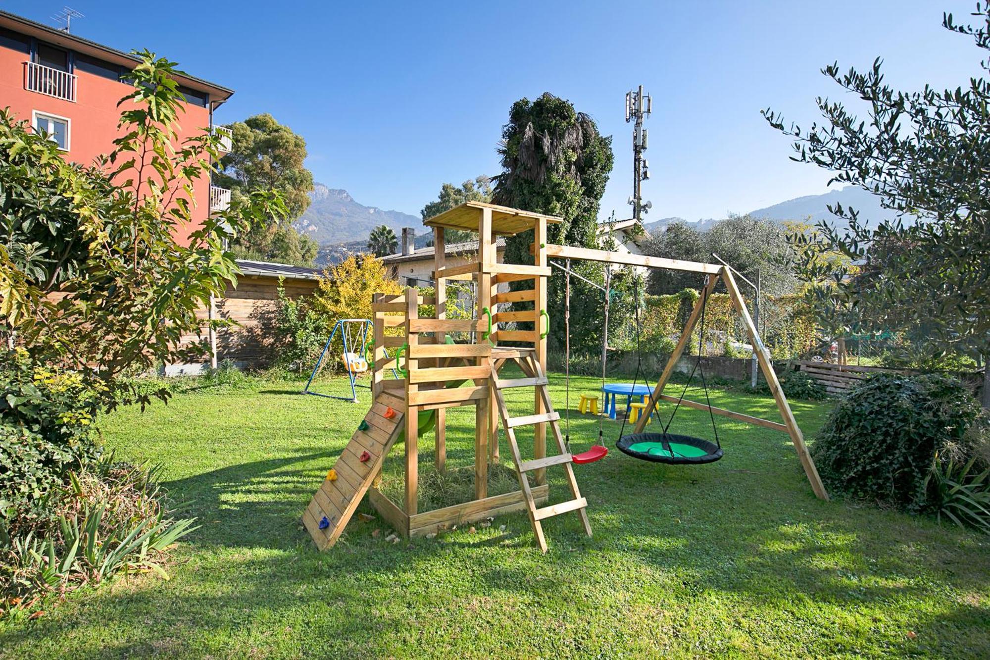 Bike & Wind Hotel Villa Maria Torbole Sul Garda Luaran gambar