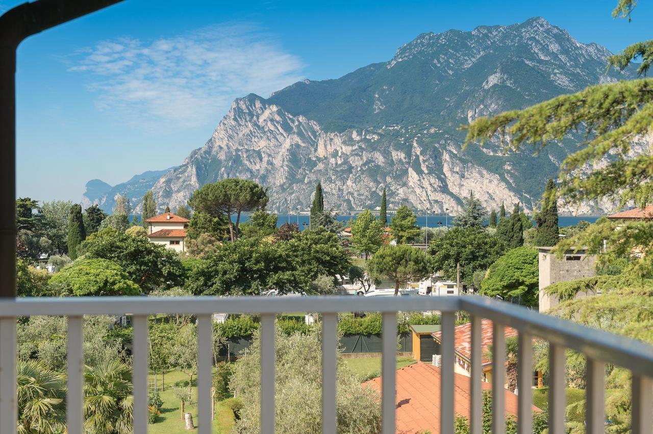 Bike & Wind Hotel Villa Maria Torbole Sul Garda Luaran gambar